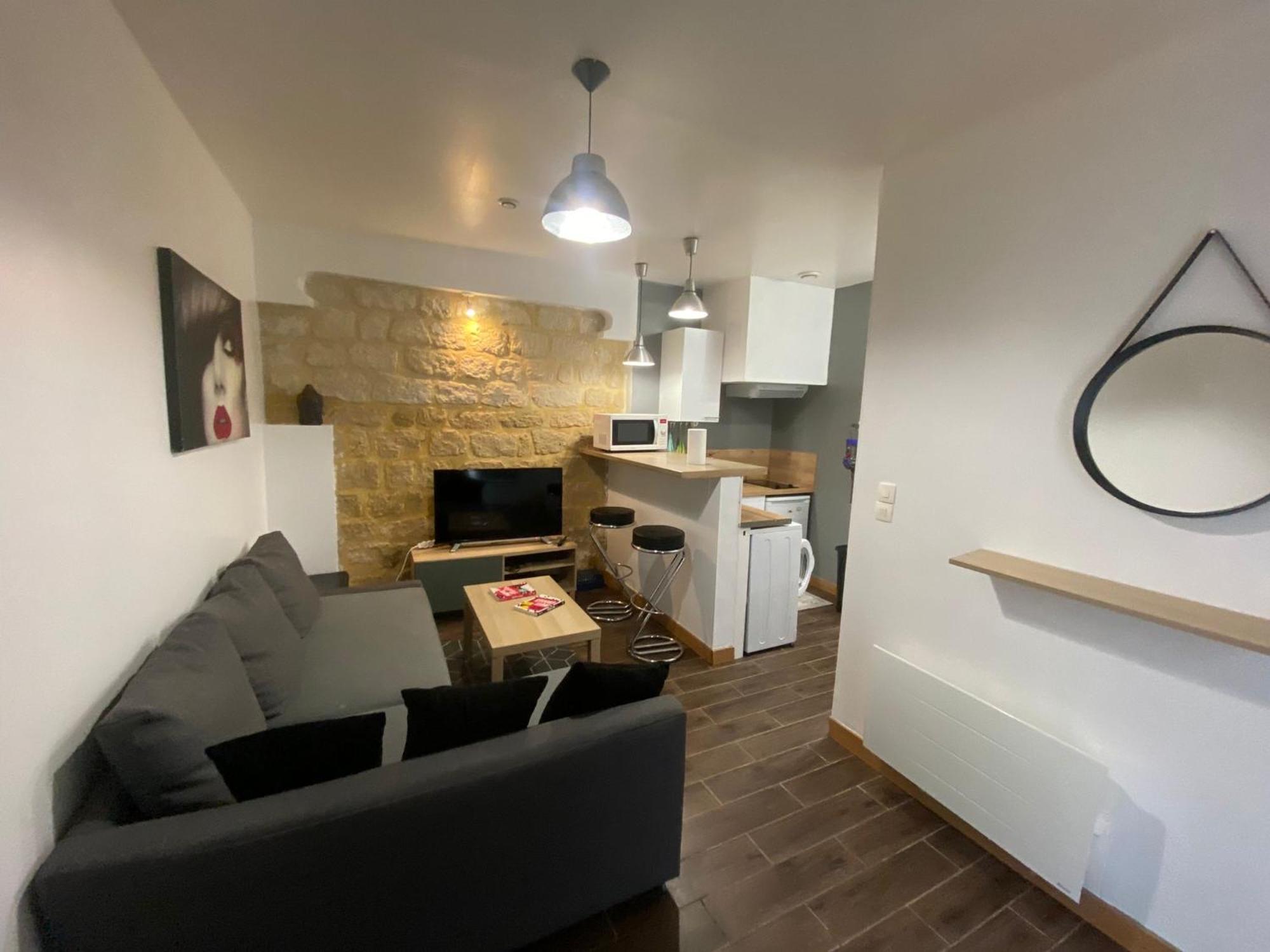 Agreable Appartement In Montmartre Paris Dış mekan fotoğraf