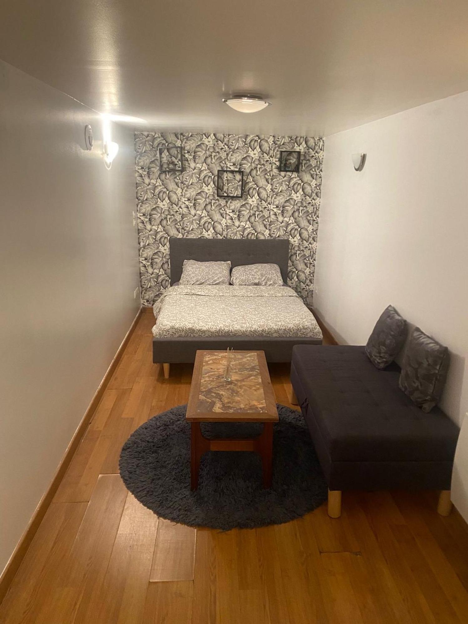 Agreable Appartement In Montmartre Paris Dış mekan fotoğraf